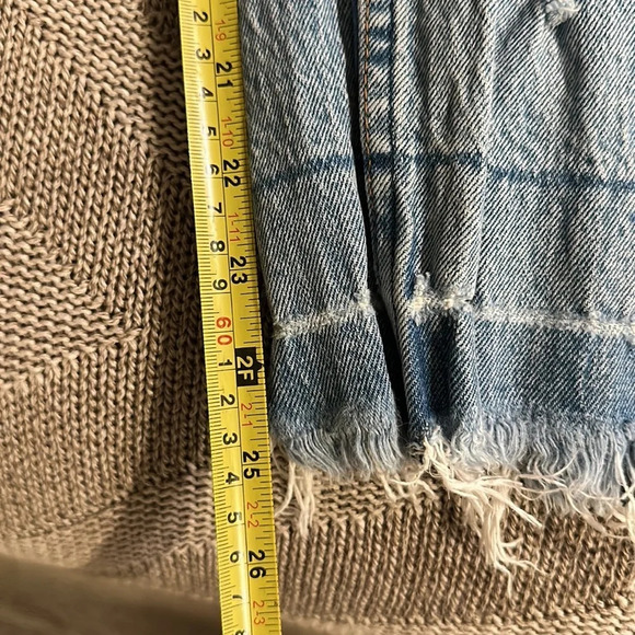 Abercrombie High Rise Mom Jean - Picture 8 of 9